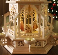 Krippenfiguren aus dem Gr&ouml;dnertal